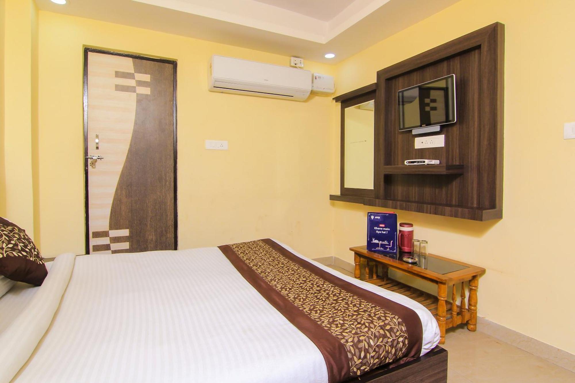 Oyo Flagship Hotel Cz Near Phoenix United Lucknow Exterior photo